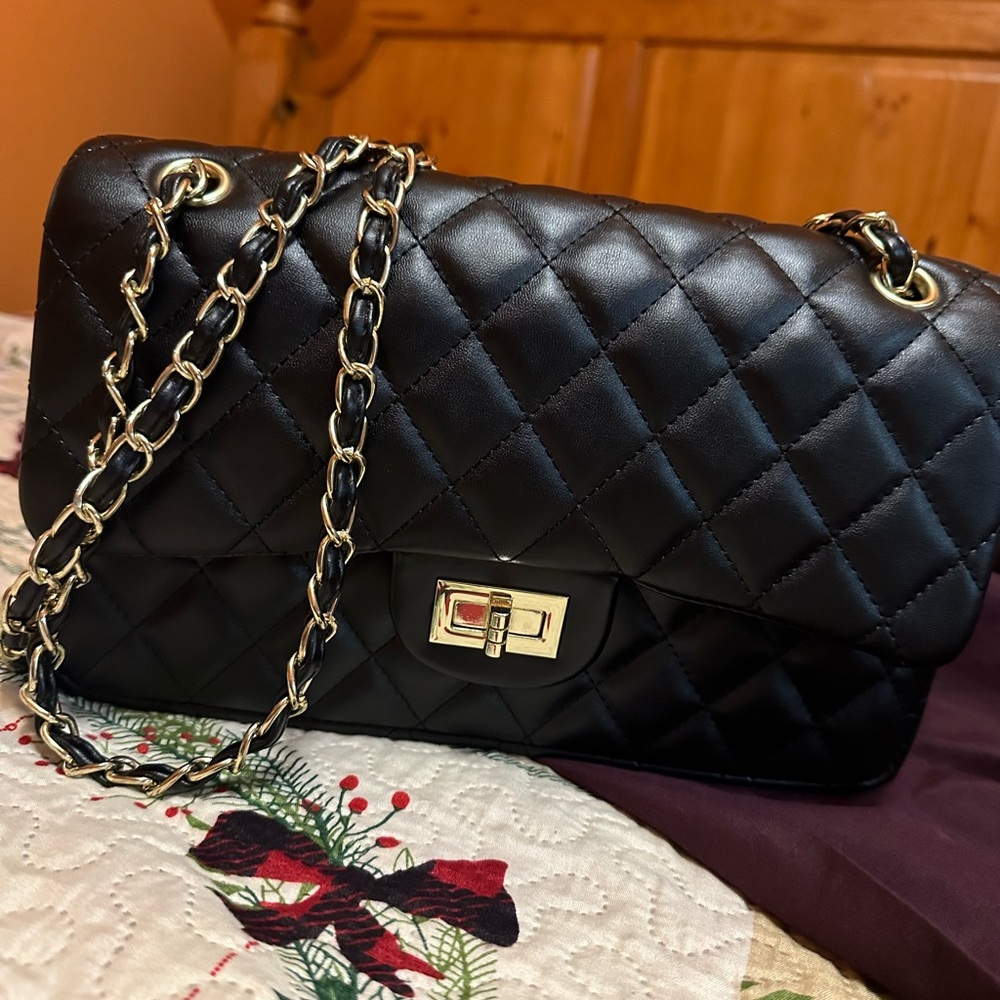 ⭐️Elegant black🤩  Handbag